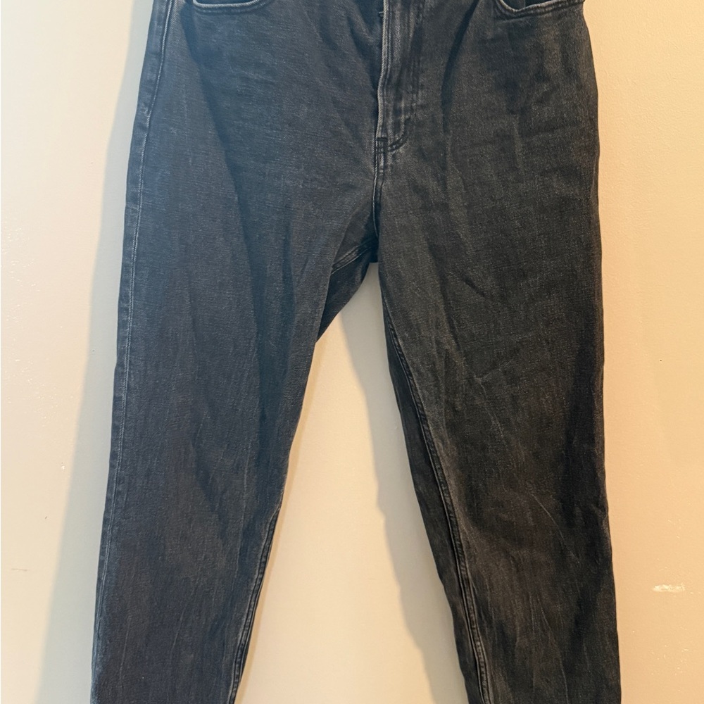 Abercrombie & Fitch high rise mom jeans